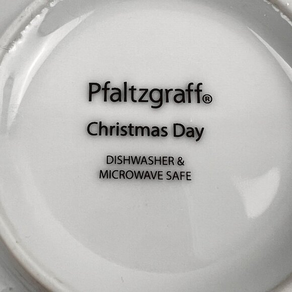 Pfaltzgraff "Christmas Day" Holiday Cereal Soup Bowls Set Of 4 Tree Holly Design - Picture 7 of 9